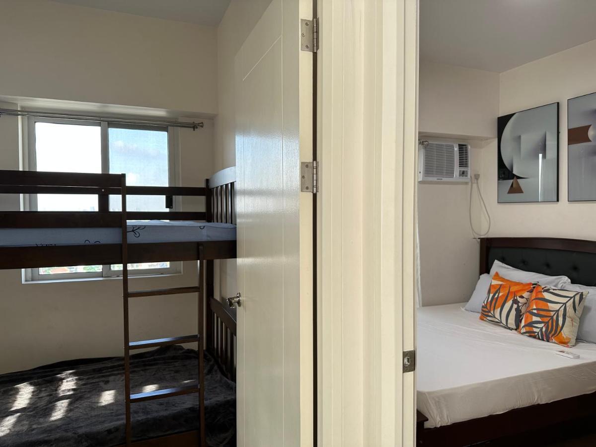 Celandine Residence In Quezon City Caloocan Esterno foto