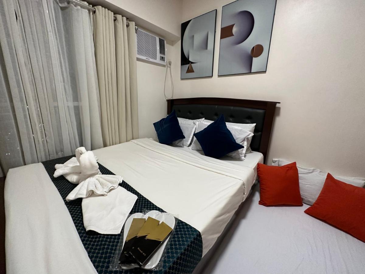 Celandine Residence In Quezon City Caloocan Esterno foto